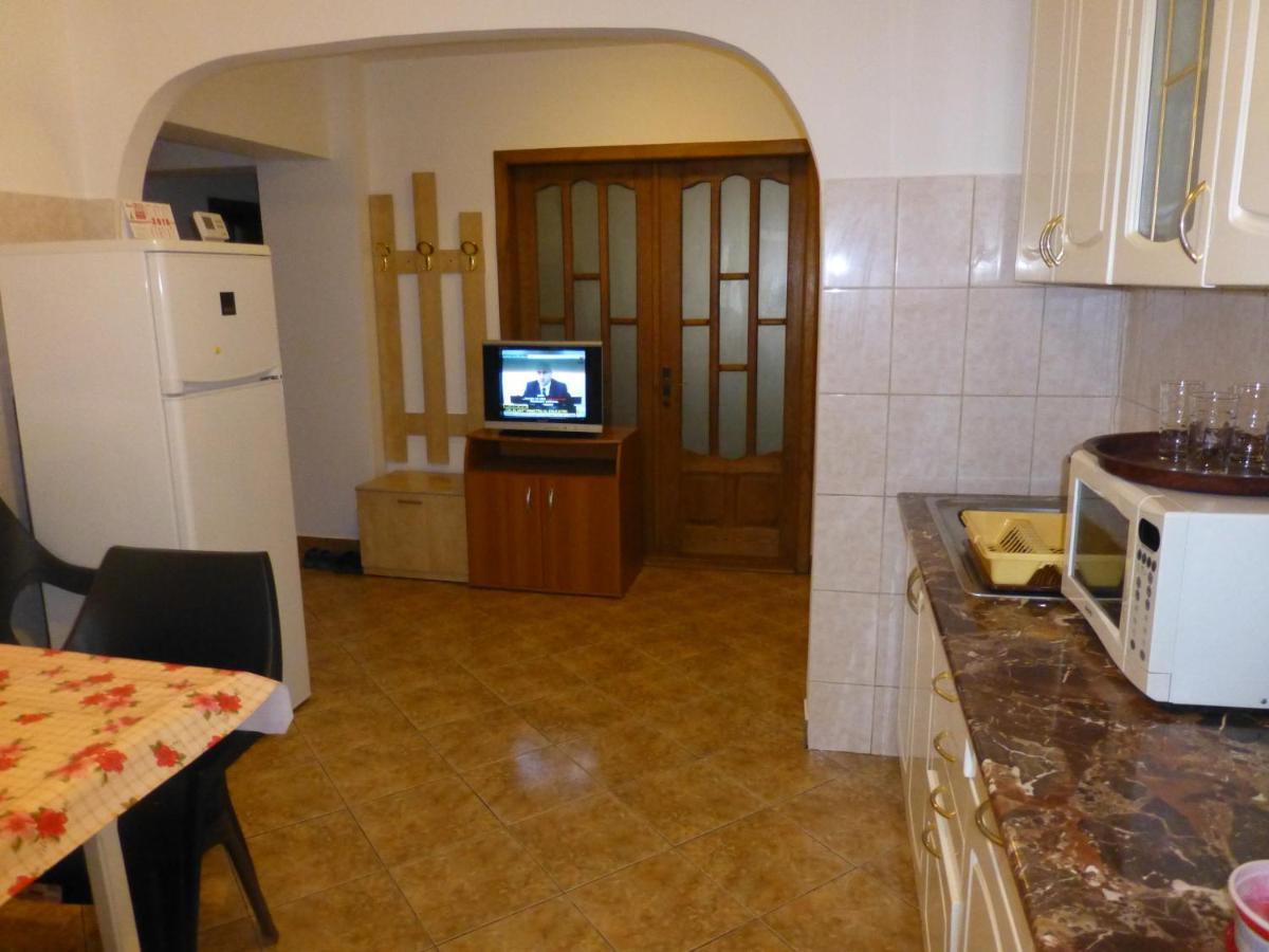 Apartament Zippi Republicii Rhbm バイア·マーレ 部屋 写真