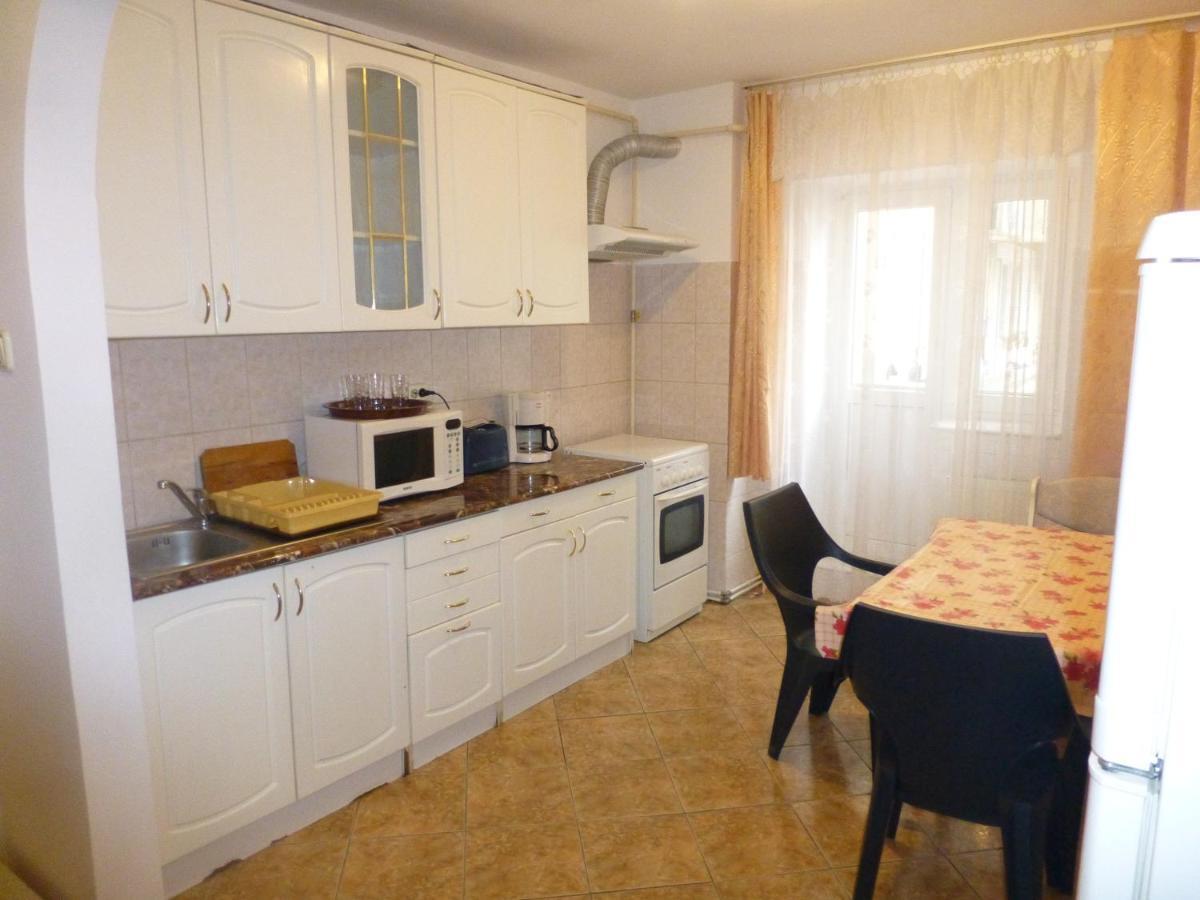 Apartament Zippi Republicii Rhbm バイア·マーレ 部屋 写真